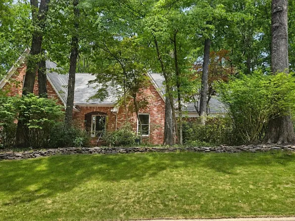 828 Pearson Oaks Dr, Collierville, TN 38017