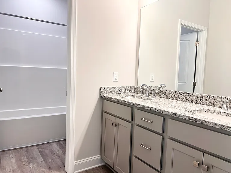 8024 Climbing Ivy Ct — Photo 28