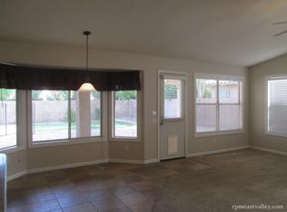 245 S Sandstone St, Gilbert, AZ 85296