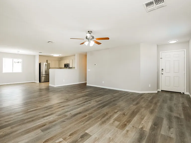 1936 E Dust Devil Dr — Photo 4