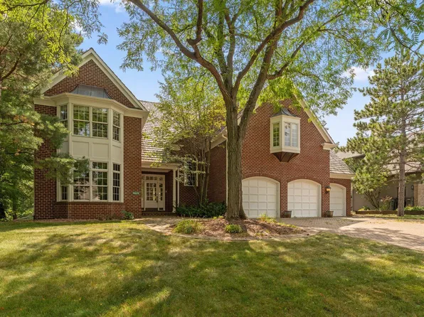 10797 Purdey Rd, Eden Prairie, MN 55347