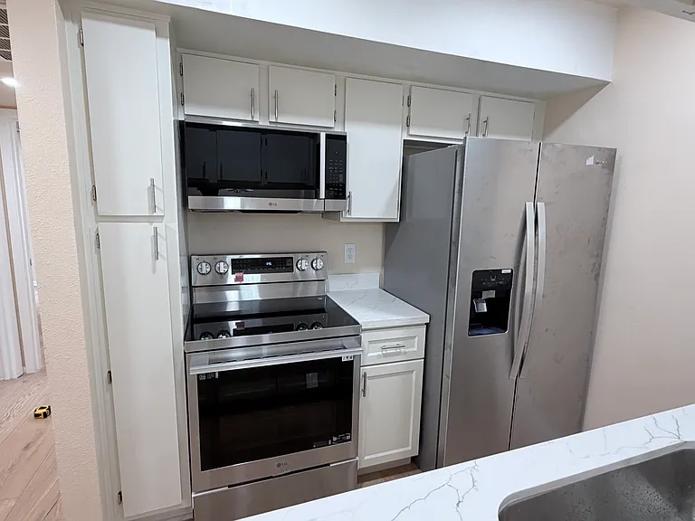 8435 Hearth Dr — Photo 1