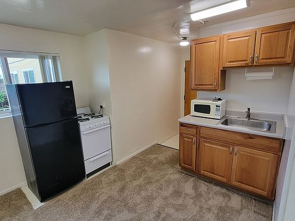 4th image of 2085-89 San Diego Ave #M