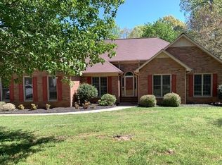 1249 Hawthorne Dr, Indian Trail, NC 28079