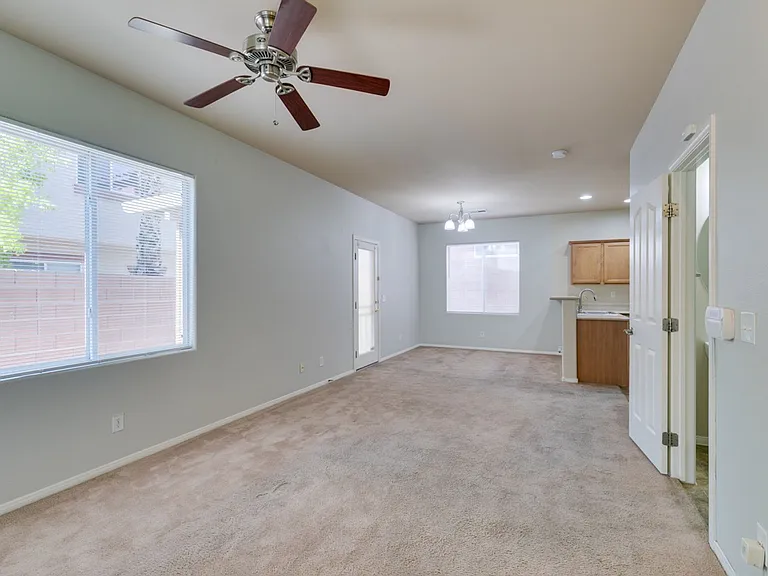 8937 Caledon Ridge Ct — Photo 4