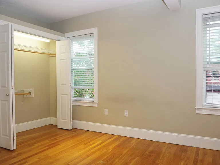 9 Pompeii St #1 — Photo 12