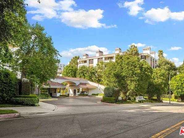 2132 Century Park Ln Unit Penthouse 414, Los Angeles, CA 90067