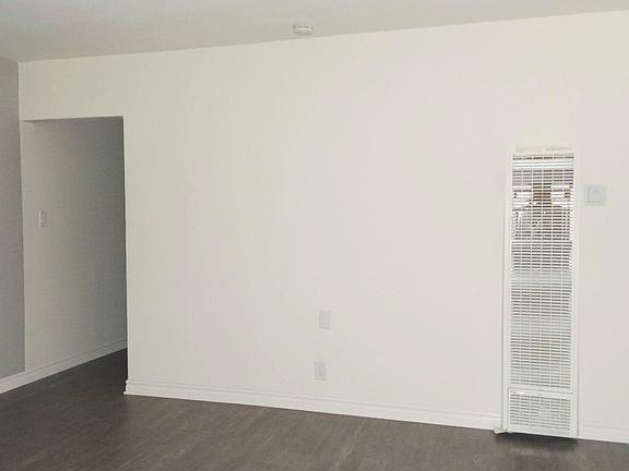 3rd image of 14330 Christine Dr #B