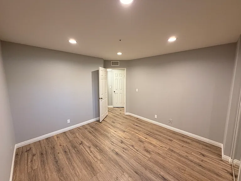 617 Orange Grove Ave #A — Photo 13