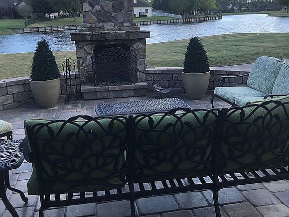 4th image of 5004 Blackhawk Dr