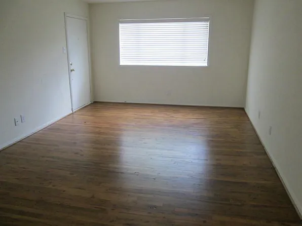 4040 San Felipe St APT 267, Houston, TX 77027