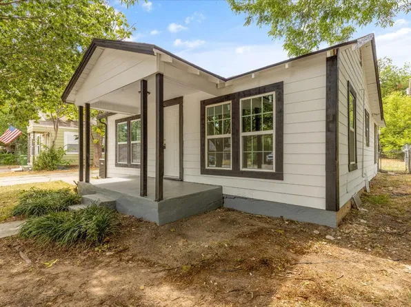 8327 Sussex St, White Settlement, TX 76108