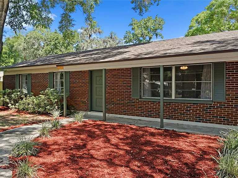 6928 Greenhill Pl — Photo 1