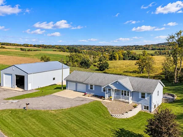 17146 Holiday Rd, Tomah, WI 54660