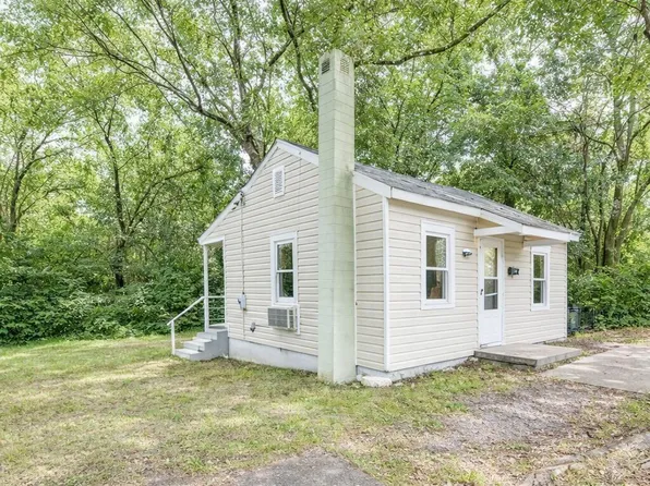 632 Breckenridge St, Henderson, NC 27536