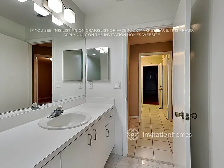 7546 Briar Cliff Cir — Photo 17