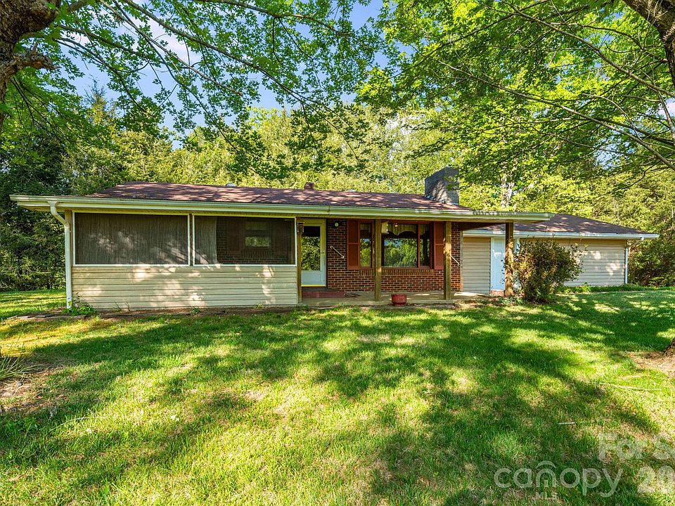 4th image of 435 Upper Glady Fork Rd