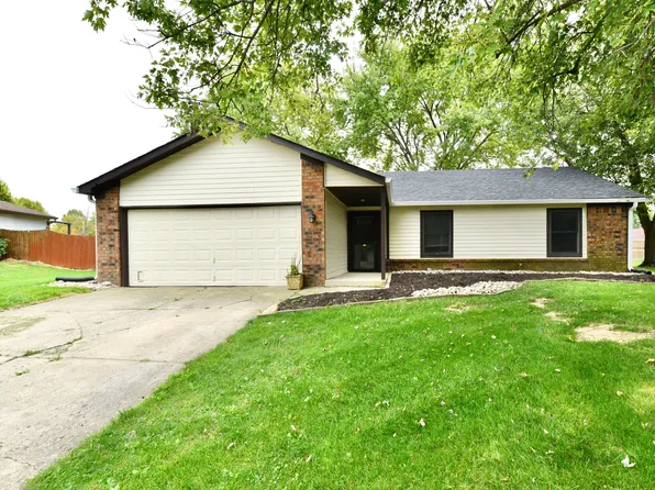 147 Plymouth Rock Ct, Greenwood, IN 46142