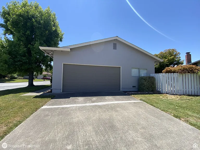 237 Temelec Cir — Photo 3