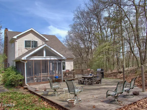 4662 Park Rd, Selinsgrove, PA 17870