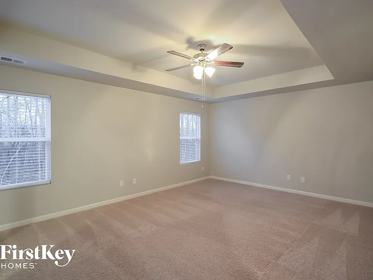 3282 Hawthorn Farm Blvd — Photo 7