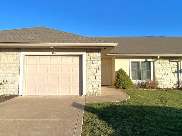 904 Pine Ave, Warrenton, MO 63383