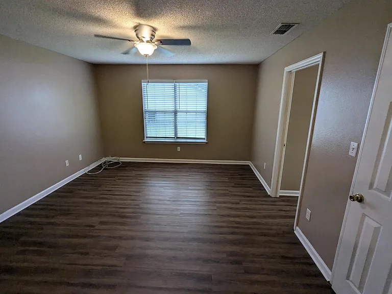 3100 Dunkeld Ct — Photo 13