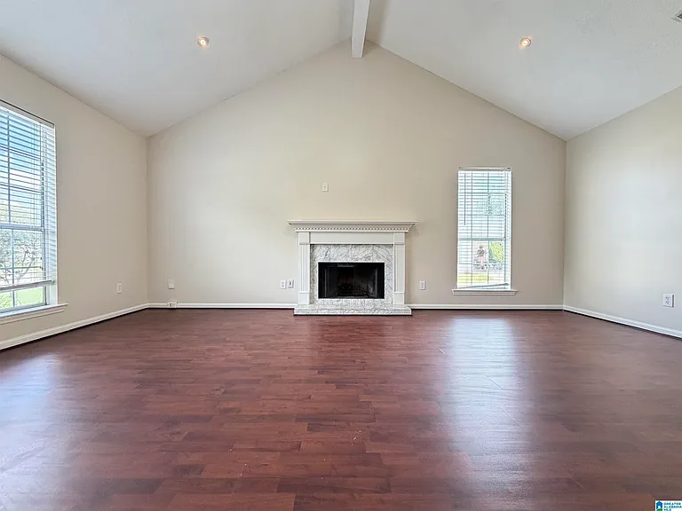 101 Cambridge Pointe Cir — Photo 5