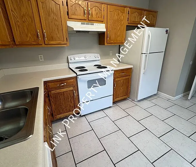 1106 Carline Rd #B — Photo 44