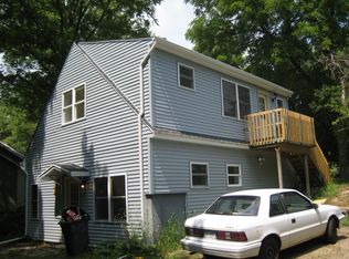 2819 Clinton Rd #2, Lansing, MI 48906