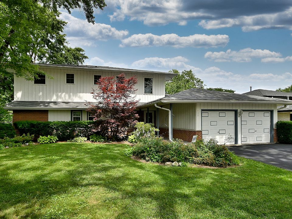 1st image of 823 Milbeck Ave