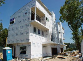 1320 Lakin St #A, Houston, TX 77007