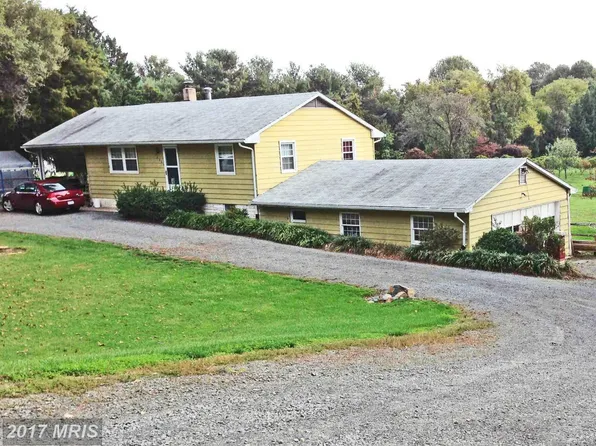 12533 Lawyers Rd, Herndon, VA 20171
