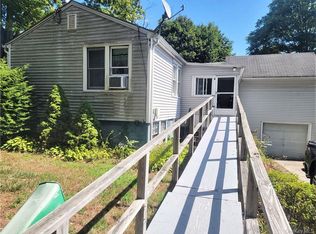 6 Laguna Road, Carmel, NY 10512