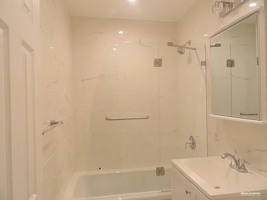 Rented by Abacus Properties | media 12