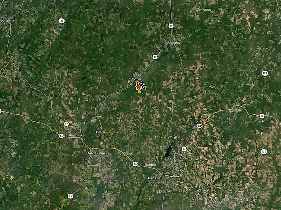3rd image of 15355 Rose Hill Rd