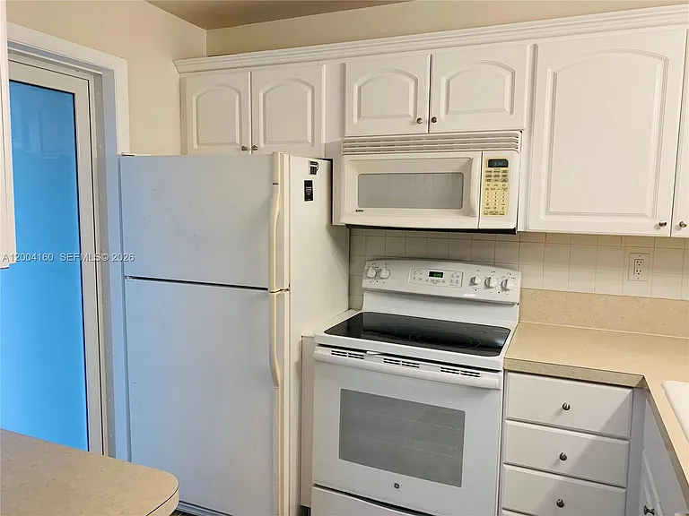 1481 S Ocean Blvd #211E — Photo 2