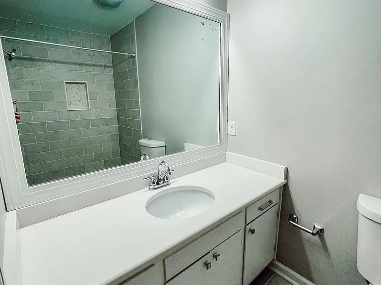 2113 Wimbledon Dr — Photo 9