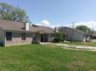 104 Jim Cage Ln, Hutto, TX 78634
