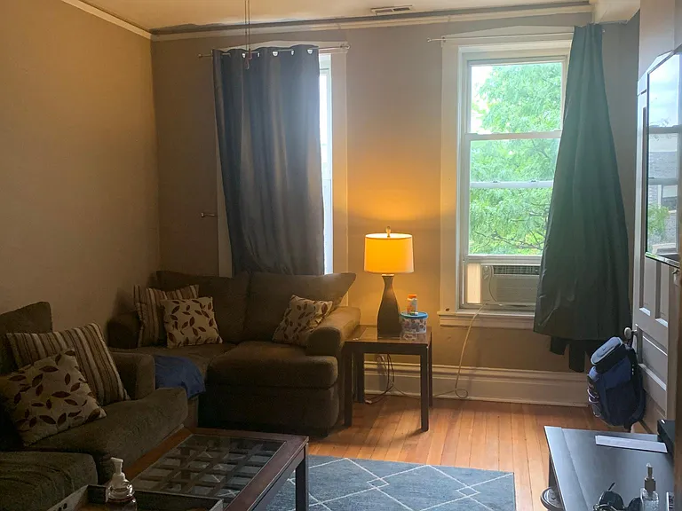 2341 N Leavitt St #3 — Photo 10