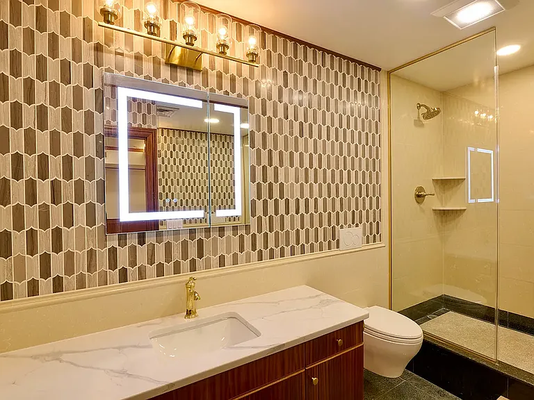 207 Bowery #3 — Photo 9