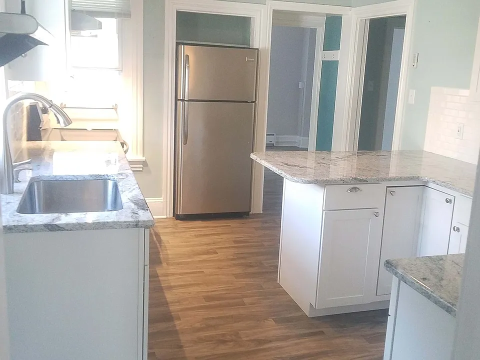 16 S Church St #2