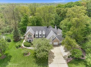 42W485 Sylvan Ln, St Charles, IL 60175