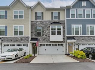 1007 Port Side Way, Chesapeake, VA 23323