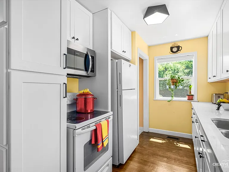 1010 W Roosevelt Rd — Photo 13