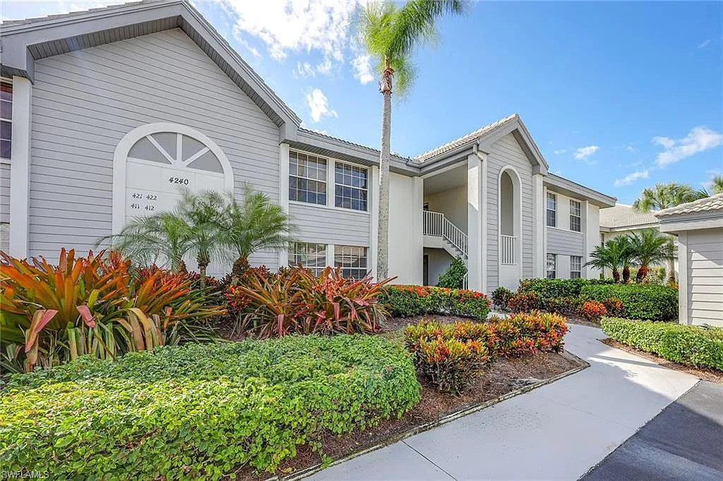 2 bed, 2.0 bath, 1450 sqft, $6,500 — Photo 1