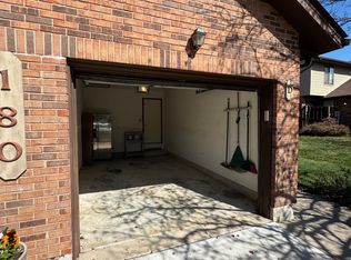 180 Ewing Dr APT D, Fairfield, OH 45014