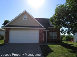 4104 Sweetwater Dr, Columbia, MO 65201