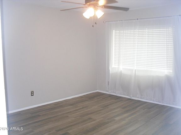 3rd image of 226 W CHOLLA Street W