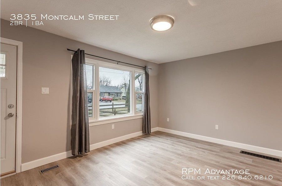 1st image of 3835 Montcalm St